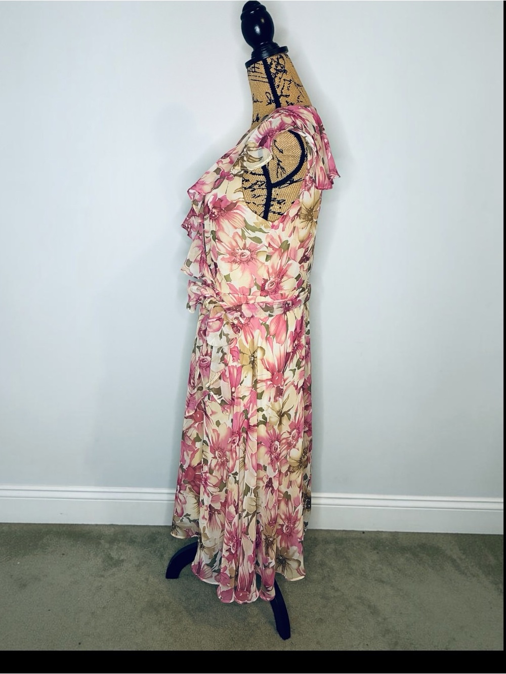 karin stevens Pink and Cream Floral Chiffon Lined Wrap Midi Dress - Picture 12 of 15